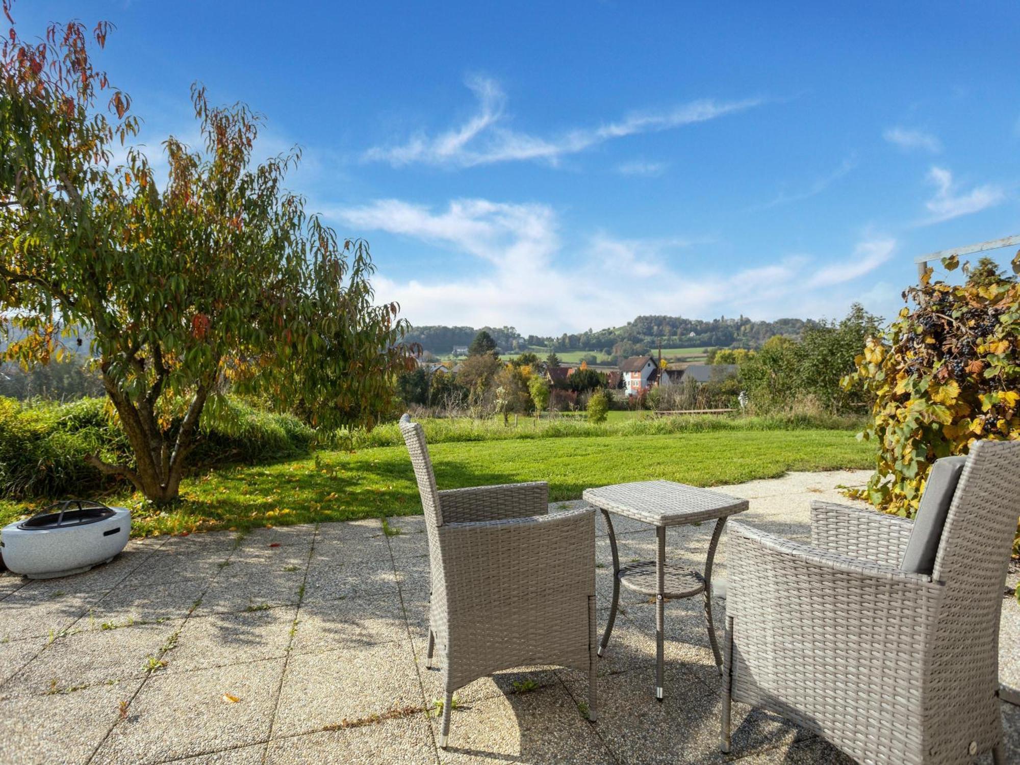 Ferienwohnungen Und Appartements Im Idyllischen Vierkanthof, Gruppenurlaube Fürstenfeld Exterior foto